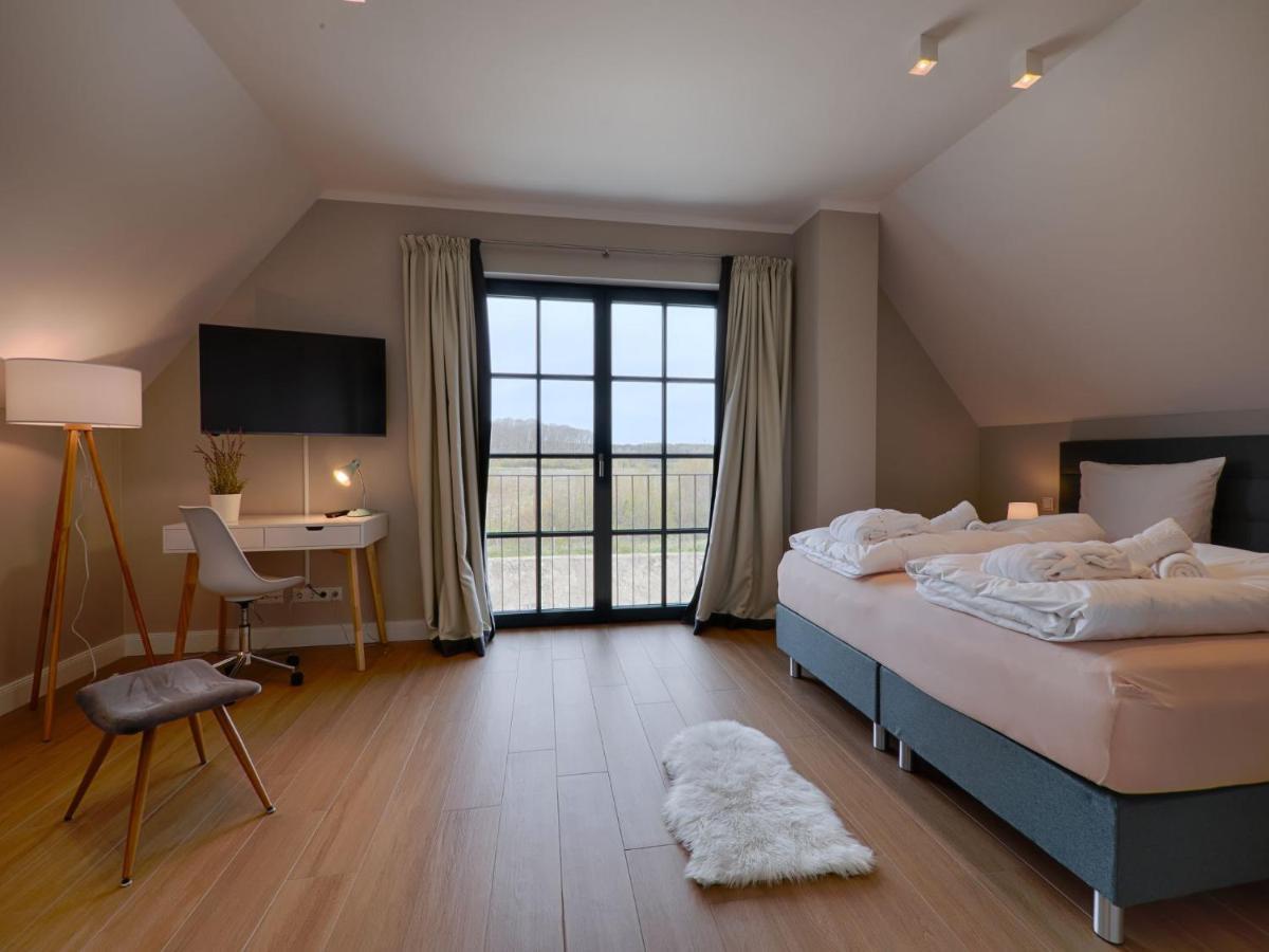 Reetland Am Meer - Premium Reetdachvilla Mit 3 Schlafzimmern, Sauna Und Kamin F27 Dranske Eksteriør bilde