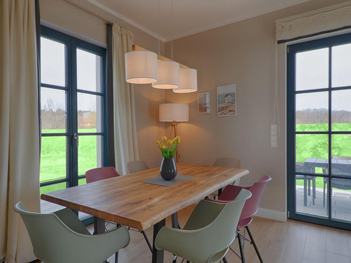 Reetland Am Meer - Premium Reetdachvilla Mit 3 Schlafzimmern, Sauna Und Kamin F27 Dranske Eksteriør bilde